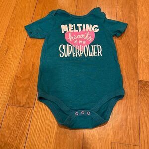 CAT & JACK 𝅺18 m onesie